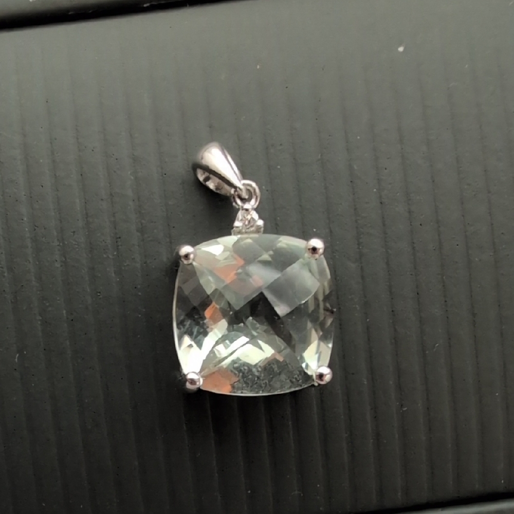 Clear Cushion-Cut Pendant Necklace - Silver Setting